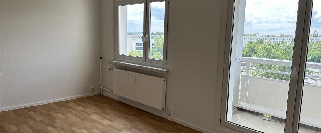 Schnell sein! Preisgünstige 3-Zimmer-Wohnung mit Balkon! - Foto 1