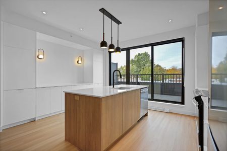 Brand New Construction, Le St-Jacques 4 storey building offering open concept, spacious & modern Studios 1, 2 & 3 bedroo - Photo 5