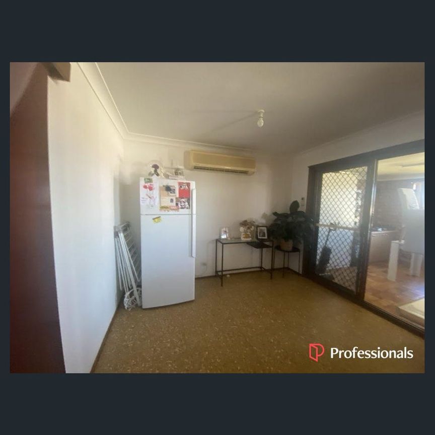 Charming Family Home in Wakeley - Photo 1