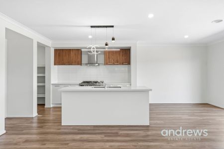 Four bedroom Double Storey - Photo 3