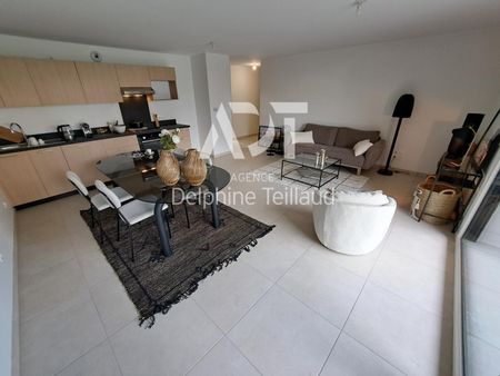Location Appartement 4 pièces 88m² VOIRON 38500 - Photo 4