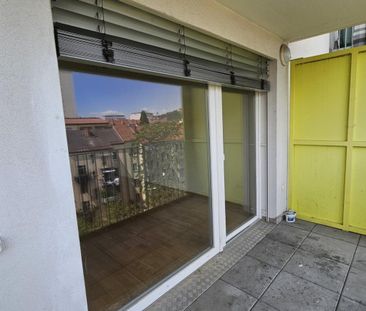 Zwei Zimmer Genossenschaftswohnung mit Balkon - Photo 1