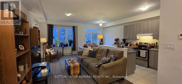 45 GREENWOOD DRIVE - Photo 1