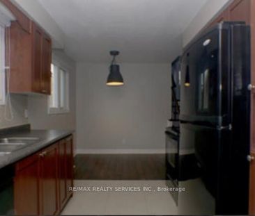For Lease - 48 Kincaid Court Unit# Upper, Brampton, Ontario - Photo 1