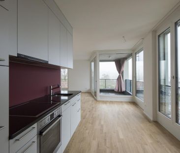 Coole sonnige 2.5 Z-Wohnung an optimaler Lage mit super Wohnkomfort - Photo 1