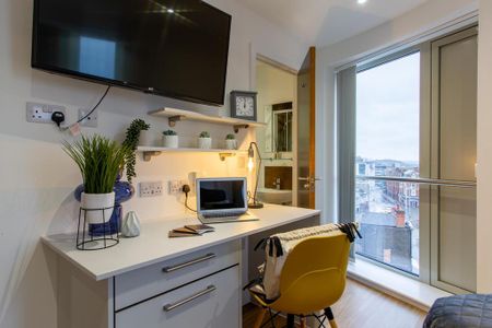 1 bedroom private hall to rent - Photo 3