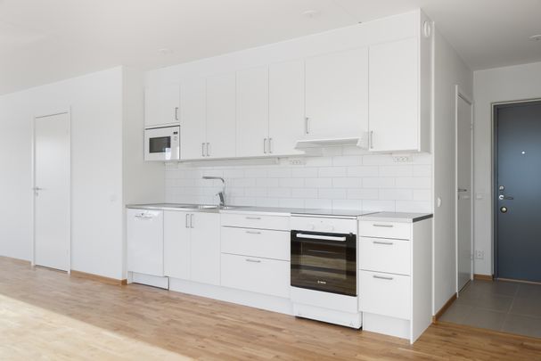 Enköpingsvägen, Järfälla - Photo 1