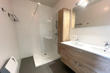 Appartement te huur - Foto 3