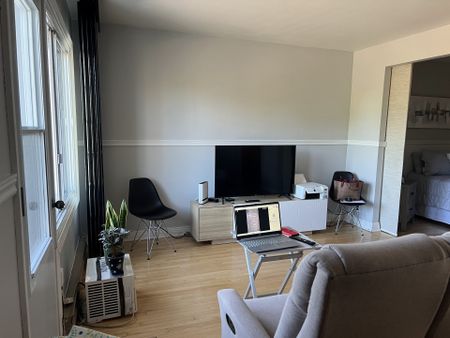 8390 Rue Centrale - Photo 2