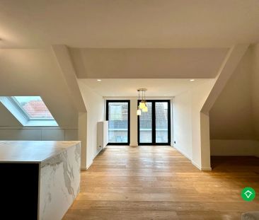 Penthouse met drie slaapkamers en garage in het centrum Koekelare - Foto 6