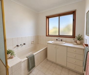 Coastal Living with Space, Comfort & Convenience - Photo 6