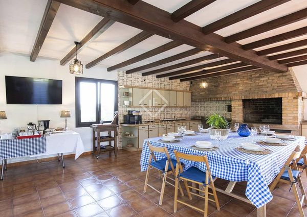 Luxury Villa for rent in Gondomar, Spain