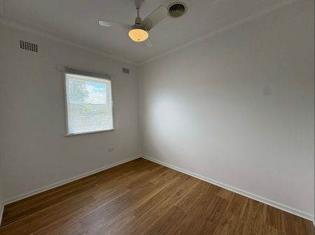Freshly Renovated Home - Photo 4