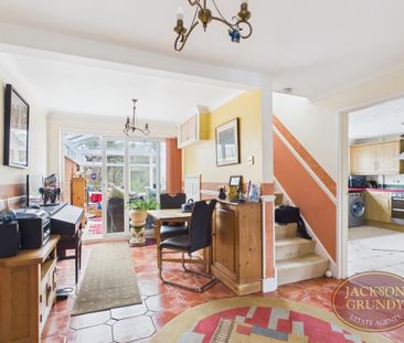 3 bedroom terraced house to rent - Photo 2