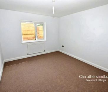 3 bedroom detached bungalow to rent - Photo 3