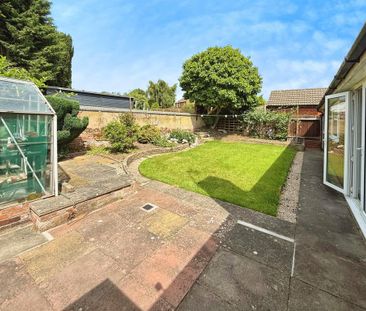 2 bedroom detached bungalow to rent - Photo 5