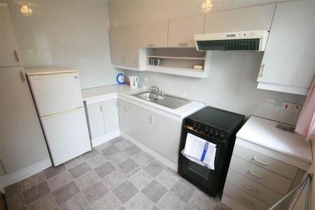 25 Ballyholme Court, Bangor, BT20 5QX - Photo 3