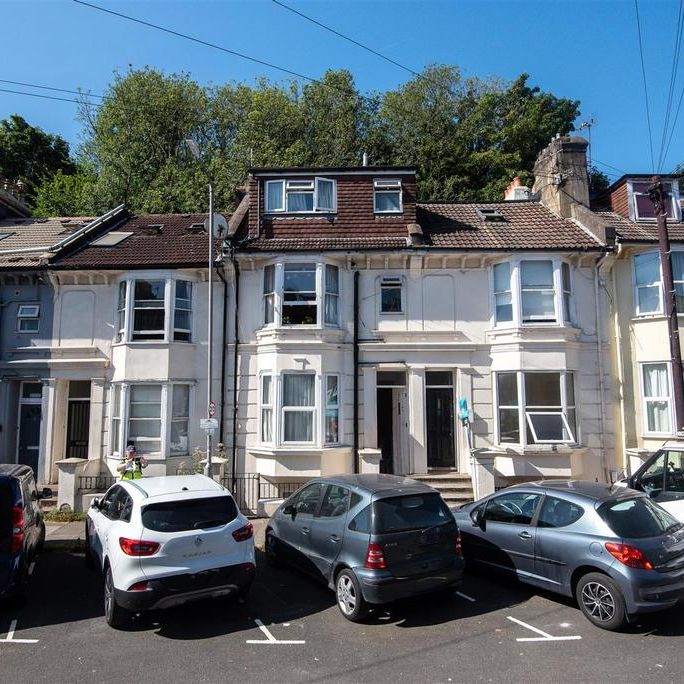 3 bedroom apartment to rent - Photo 1
