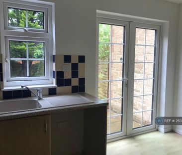 2 bedroom terraced house to rent - Photo 5