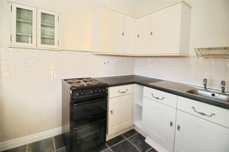 1 bedroom flat to rent - Photo 5