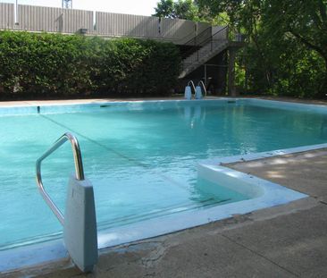 Plaza Towers, Ottawa - Photo 1