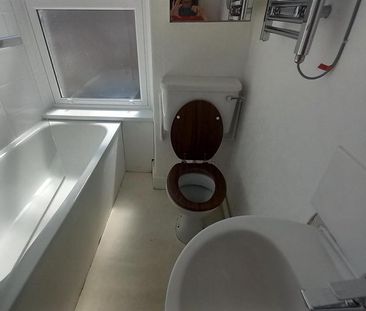 2 bedroom house to rent - Photo 6