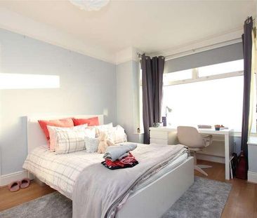 Lodge Causeway, Bristol, BS16 - Photo 6