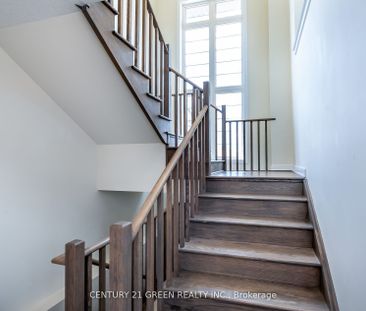 For Lease - 414 Eastbridge Avenue, Welland, Ontario - Photo 1