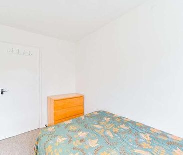 Heathfield Court, Sw, The Toastrack, SW18 - Photo 2