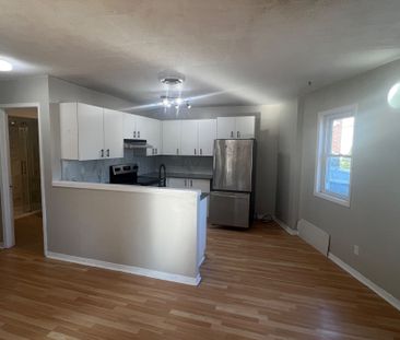 For Lease - 1569A Kingston Road, Toronto, Ontario - Photo 5