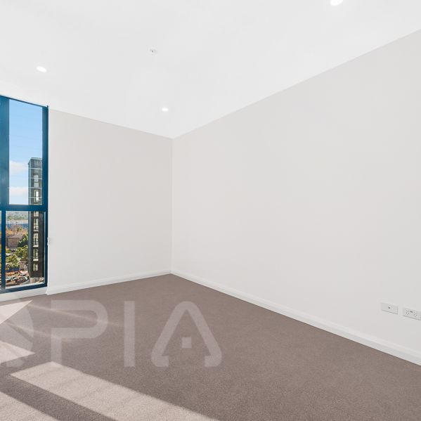 Luxury 1-Bedroom Apartment at 522/1 Maple Tree Road, Westmead NSW 2145 – Prime Location and Stunning Views - Photo 1