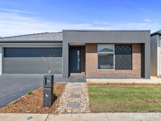 15 Gansha Street, WEIR VIEWS - Photo 1