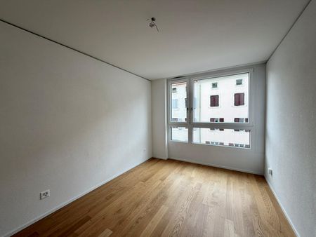 Superbe appartement de 4.5 pièces en plein centre ville - Photo 4