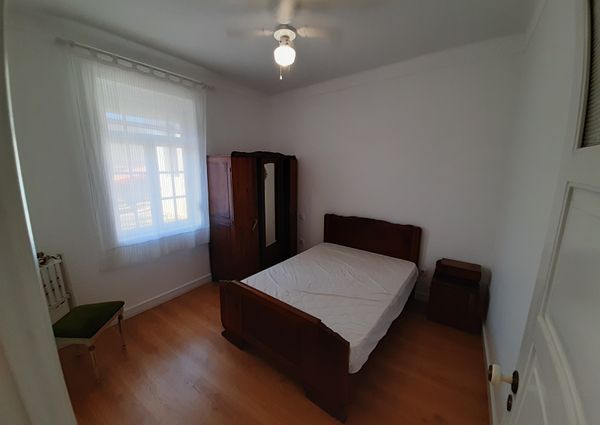 3 bedroom villa in the centre of Vila de Prado, on the bank of the Cávado River