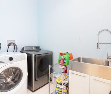 For Lease - 123 Wilmington Avenue, Toronto, Ontario - Photo 3
