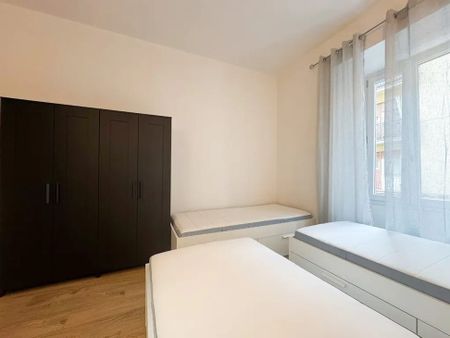 Via del Ponte allAsse, Florence, Tuscany 50144 - Photo 3