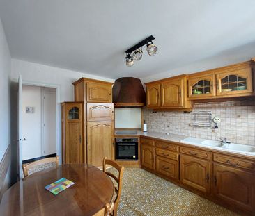 Location Appartement 4 pièces 116m² - Photo 4