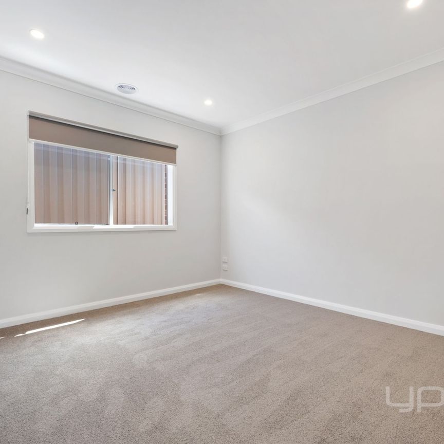 THREE BEDROOM UNIT - Photo 1