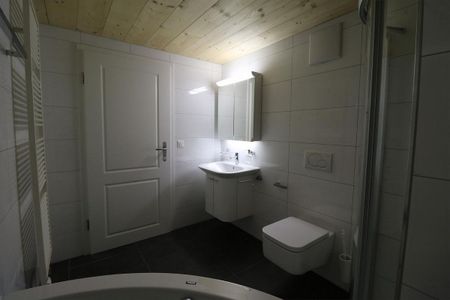 3.5 Zimmer, 110 m², 4. Stock - Photo 3