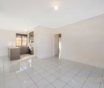 Spacious 3-Bedroom Home in Valley View - Photo 6