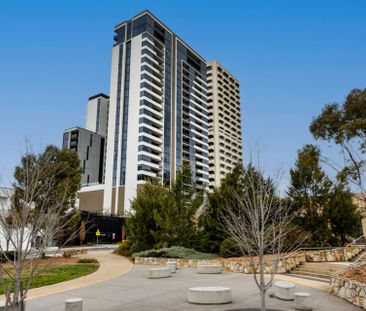 Charming One Bedroom Apartment In The Heart Of Woden - Photo 6