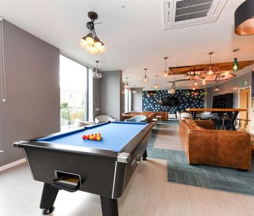 1 bedroom in a flat share to rent - Photo 1