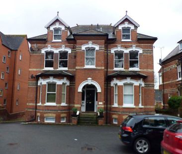 2 bedroom flat to rent - Photo 6