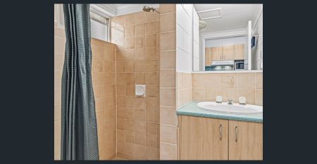 Electricity Included – Fully Furnished Studio Living - Photo 5