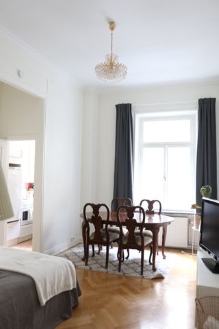 Jungfrugatan, Stockholm - Photo 3