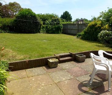 3 bedroom bungalow to rent - Photo 4