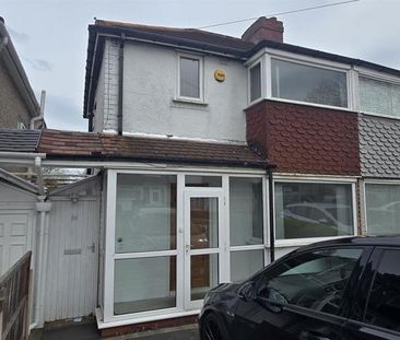 2 bedroom semi-detached house to rent - Photo 4