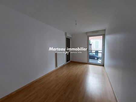 Location Appartement 4 pièces 103m² - Photo 2