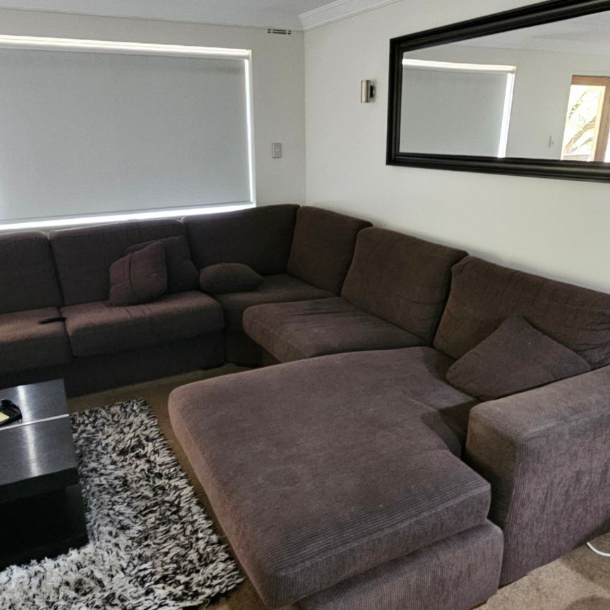 South Perth - Photo 1