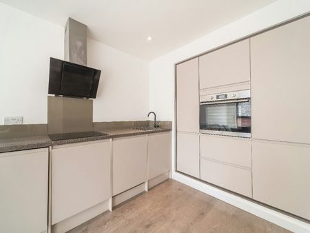 Apartment to rent on - Photo 3